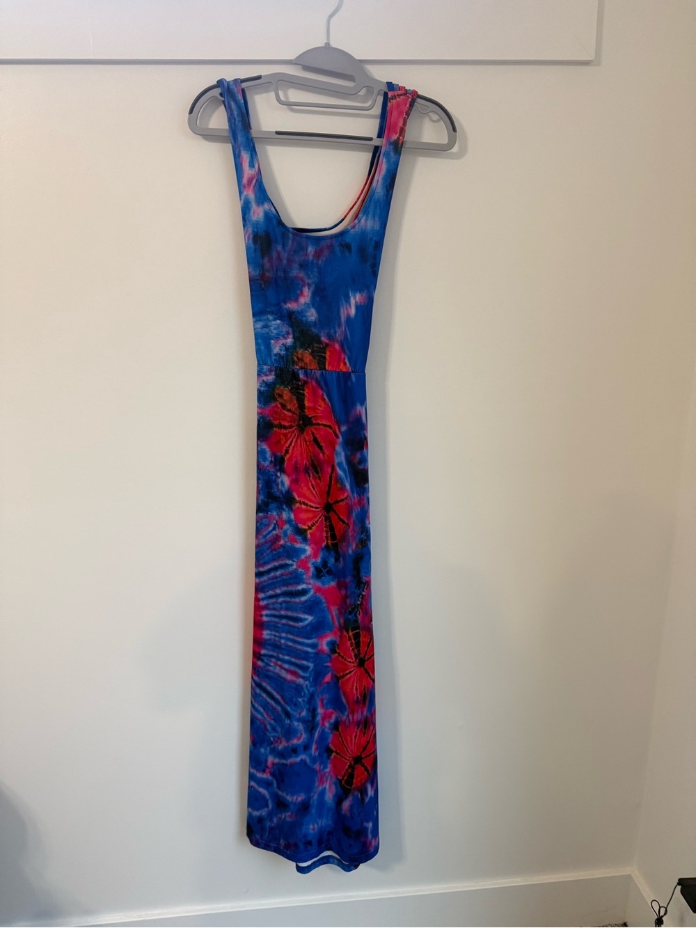 Vibrant tye-dye Tie-Dye Maxi Dress